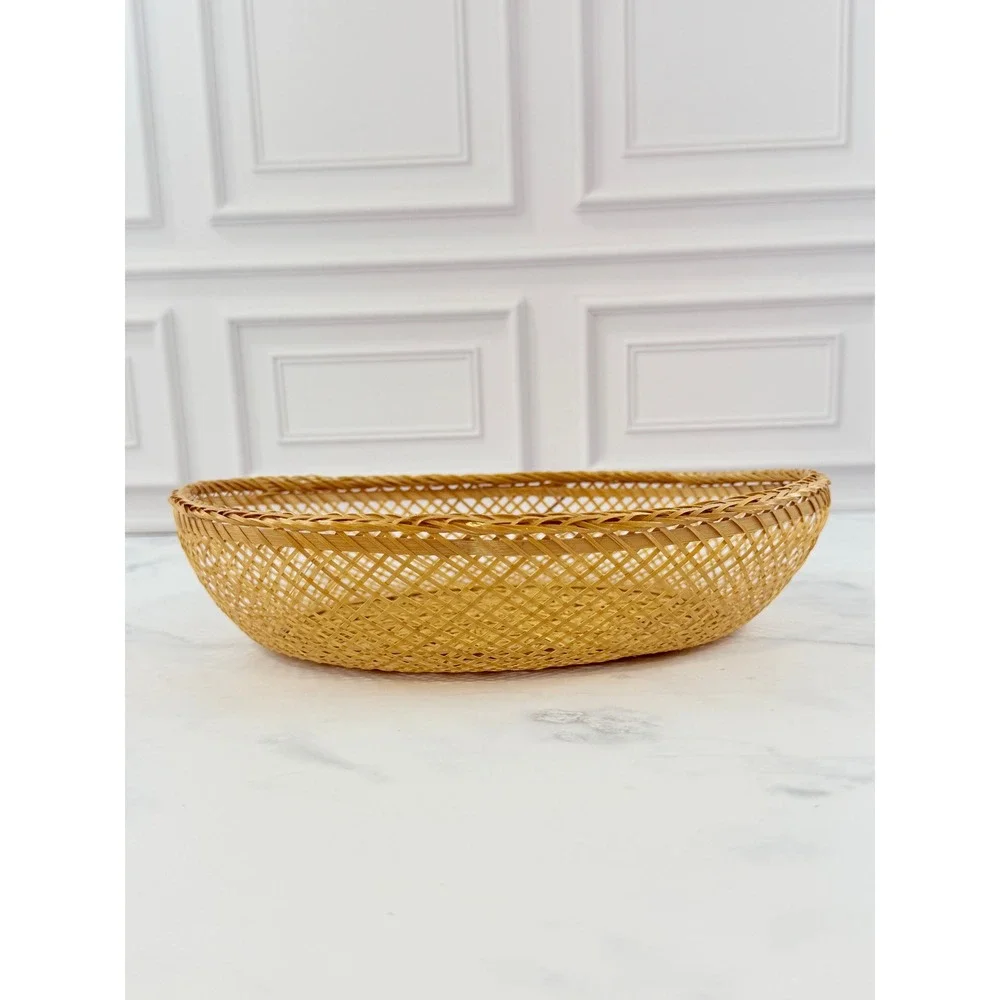VTG Finely Woven Crosshatch Oval Reed Bamboo Basket 7.5X9